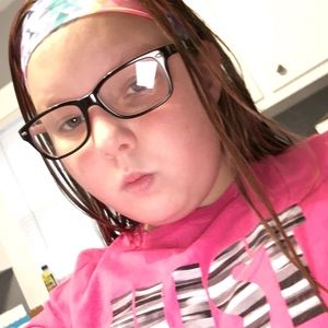 Meet your Posher, Carlee